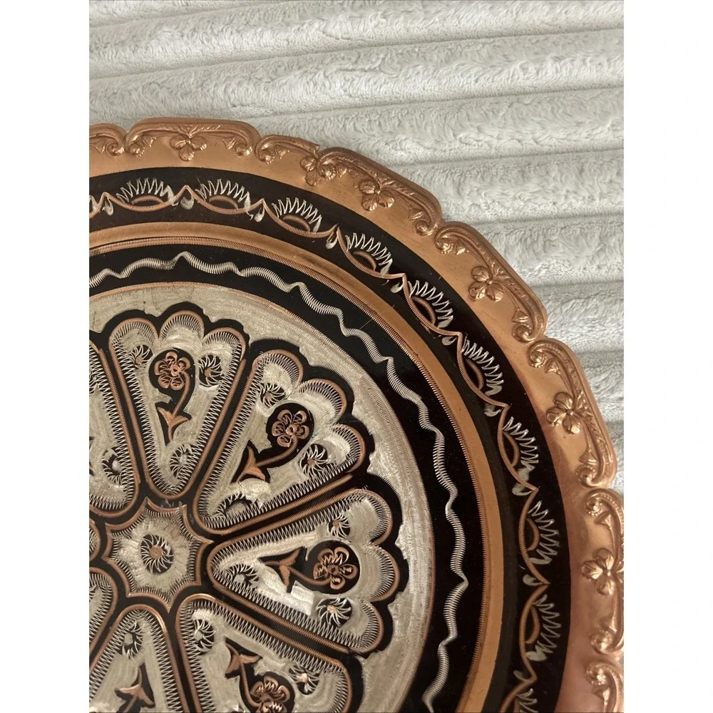 Vintage Turkish Handmade Copper 12 in. Plate Wall Hanging Good Condition